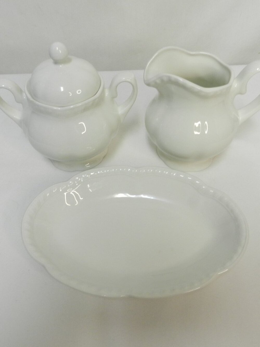 Johnson Brothers made in Staffordshire England white Creamer Sugar bowl & Plate - Picture 2 of 12